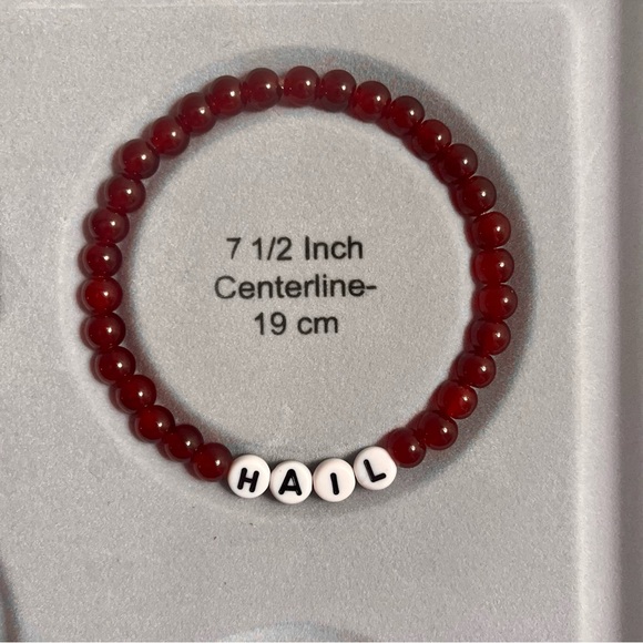 Commanders Raise Hail Bracelet Stack - Picture 5 of 7